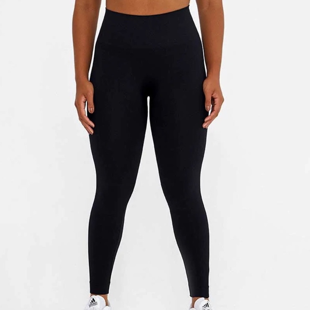 SET Active Black High-Waist Seamless Leggings